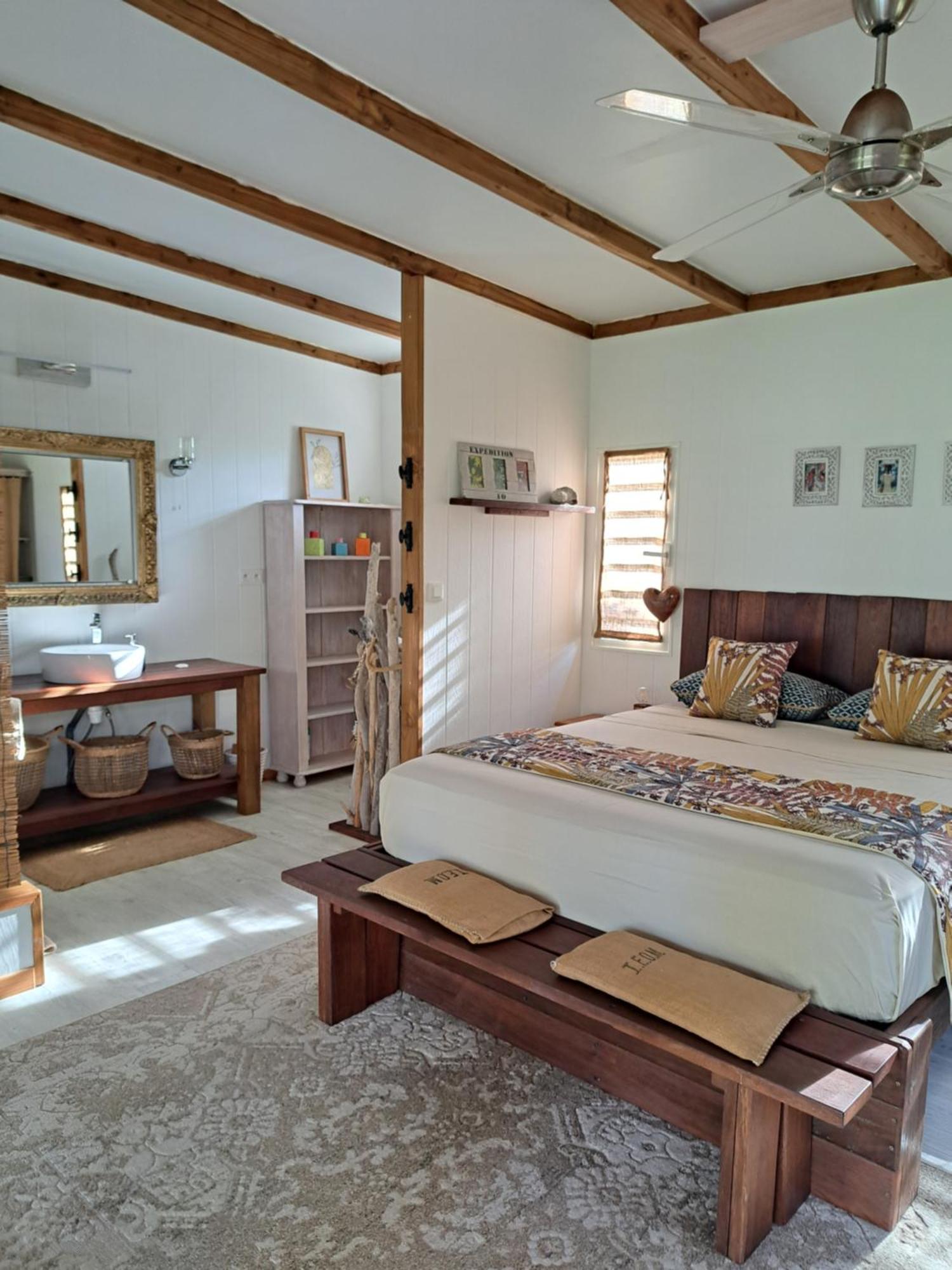 Breeze Ocean Bungalow Moorea Exterior foto